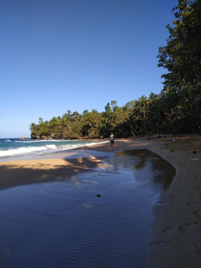 Bed and Breakfast La Luciernaga Big Creek Bocas del Toro Exterior foto